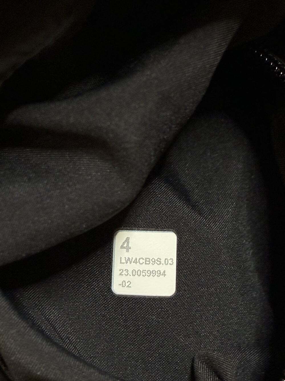 Lululemon Wunder Puff Super-Cropped Vest Black Size 4 - Picture 5 of 7